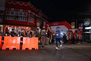 BIB: 
                            <button type="button" onclick="openModal(26221591)" class="btn btn-primary btn-sm float-right btn-popup" data-toggle="modal" data-target=".modal-high-quality">
                        <i class="fas fa-shopping-cart"></i> Add to Cart
                    </button>
                                            <button type="button" onclick="isThisMe(26221591, true)" class="btn btn-success btn-sm float-right btn-popup btn-isme hidden" data-toggle="tooltip" data-placement="bottom" title="นี่คือรูปของคุณใช่ไหม คลิกที่นี่เพื่อเอาเข้าอัลบั้ม">
                        <i class="fas fa-plus"></i> Add to album
                    </button>
                    <button type="button" onclick="isThisMe(26221591, false)" class="btn btn-warning btn-sm float-right btn-popup btn-isnotme hidden">
                        <i class="fas fa-ban"></i> Remove from album
                    </button>